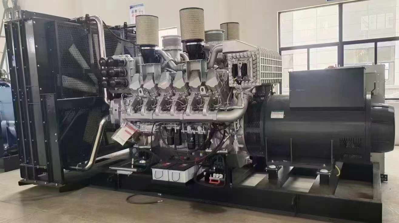 青州800KW柴油发电机组可以带动多少kw的设备？